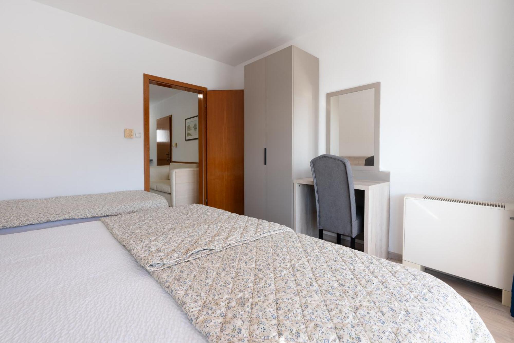 Apartments Obradovic Neum Buitenkant foto