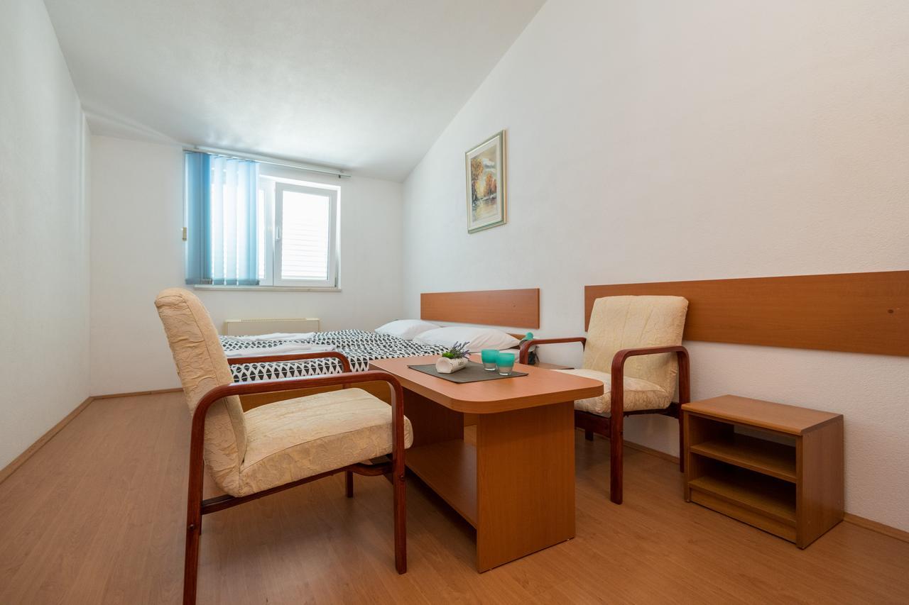 Apartments Obradovic Neum Buitenkant foto