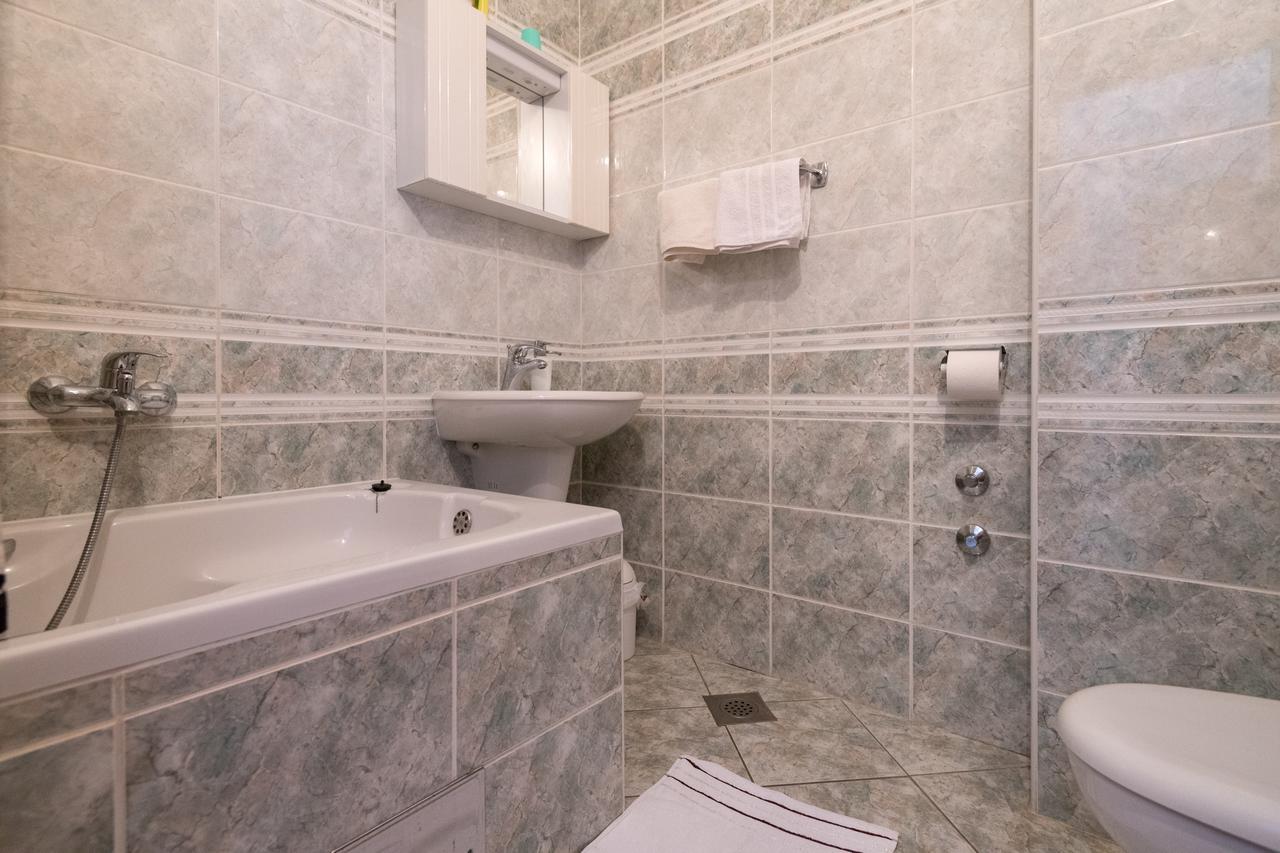 Apartments Obradovic Neum Buitenkant foto